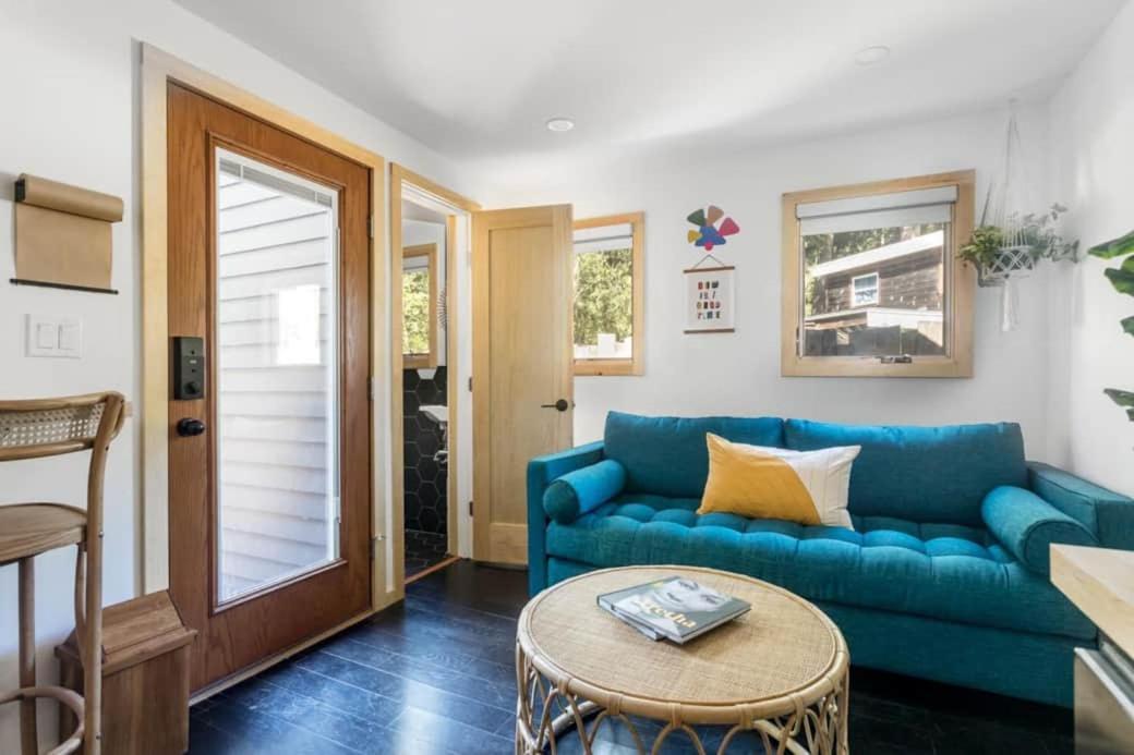 The Herwood Inn Woodstock Bagian luar foto