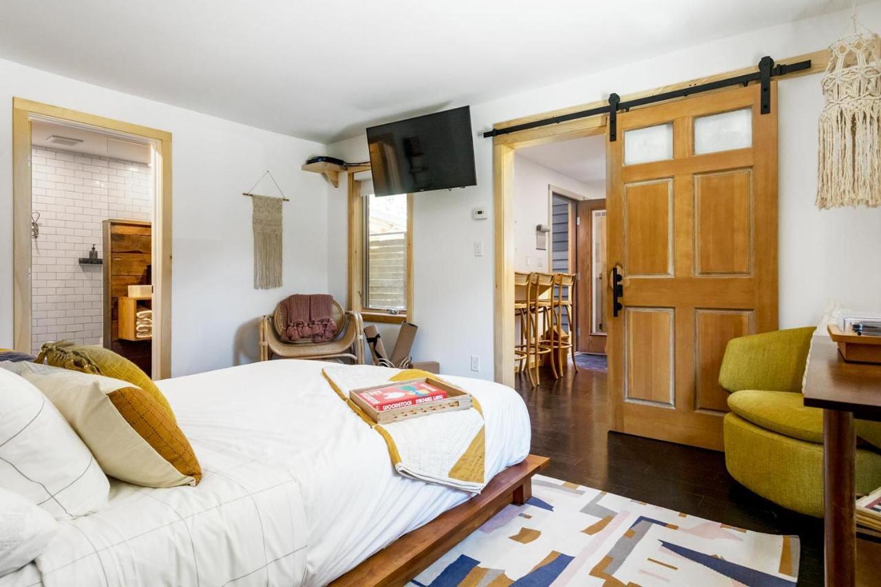 The Herwood Inn Woodstock Bagian luar foto